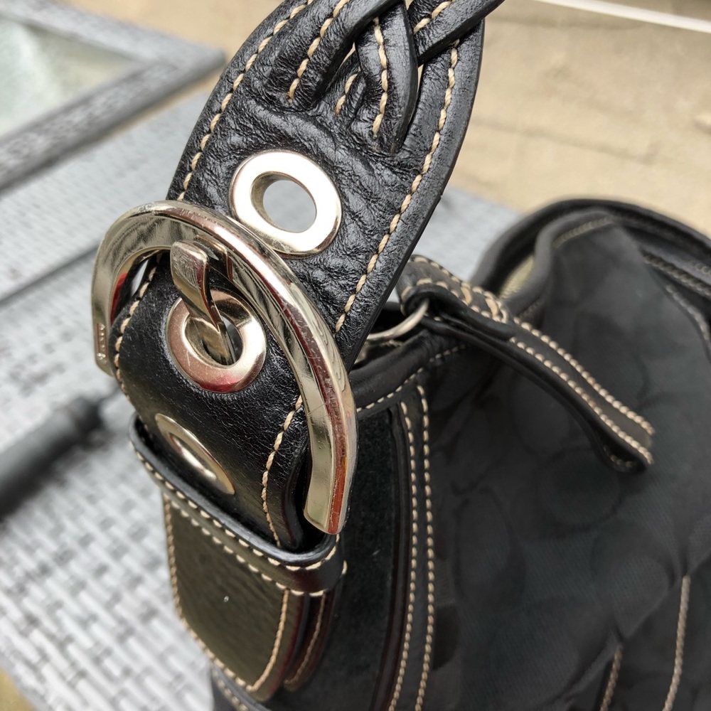 Coach Bag - Picture 6 of 8